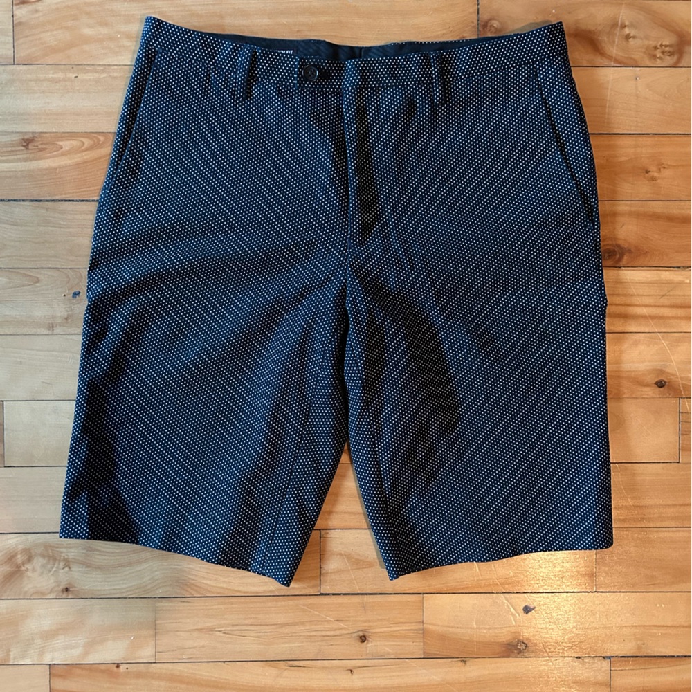 Michael Kors- dress shorts- polka dot: white and blue size:30